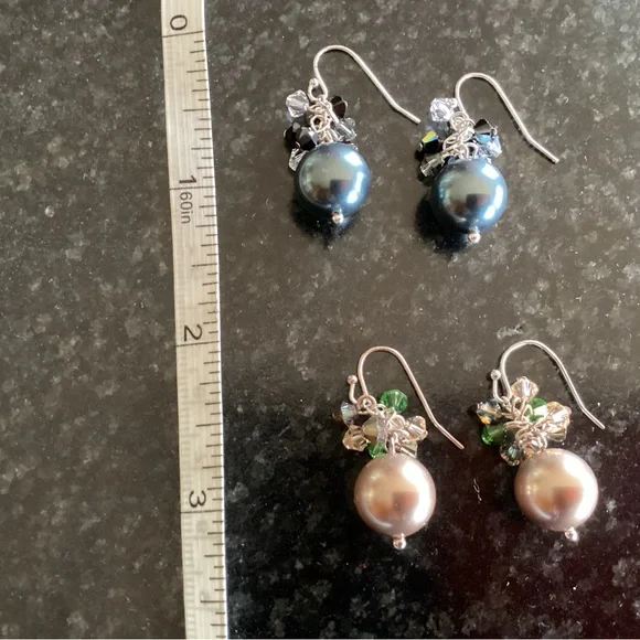 Set of two NEW, never worn pairs beautiful earrings made with Swarovski crystals - Picture 2 of 6